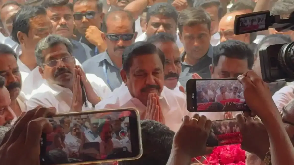 மகேந்திரன் குழந்தைகளின் முழு படிப்புச் செலவுகளையும் அதிமுகவே ஏற்கும் - இபிஎஸ்!